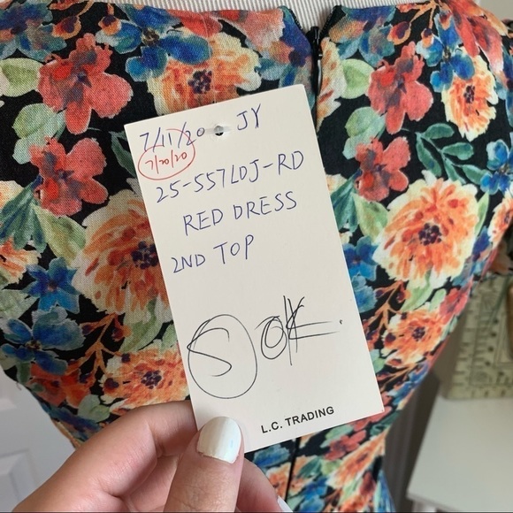 One of a kind! Olivaceous Sample Piece Floral Puff Sleeve Dress - Picture 13 of 16